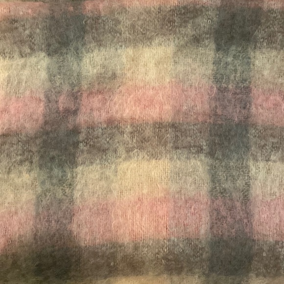 Vintage Hudson’s bay mohair wrap  Scarf - Picture 10 of 10